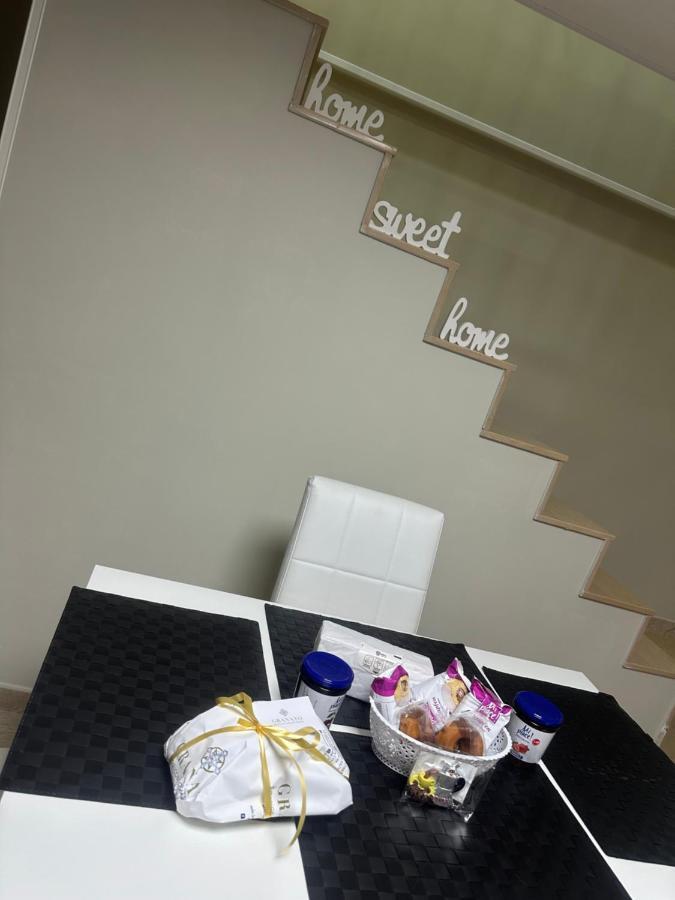 나폴리 A.D.M B&B 외부 사진